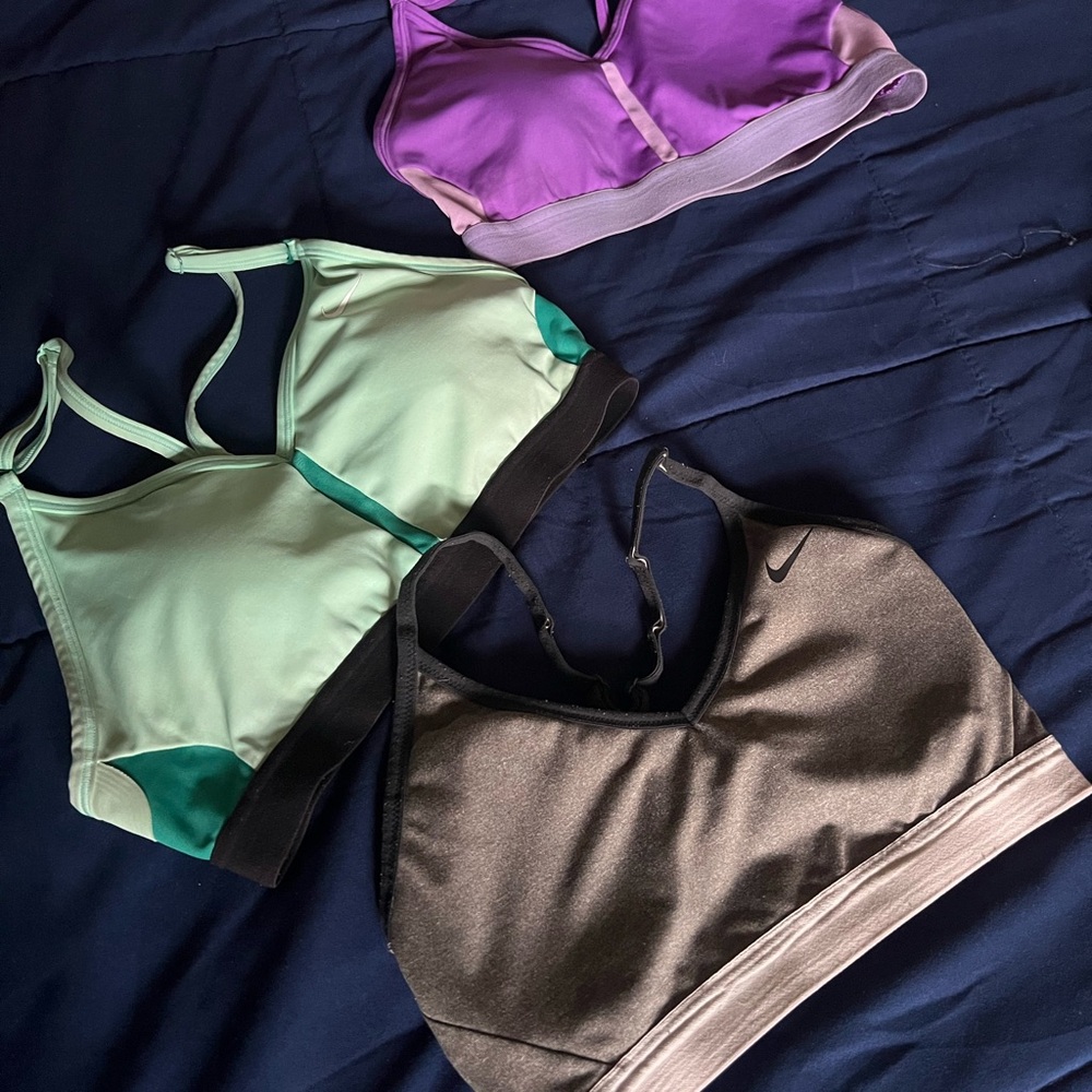 Nike Metallic Black Sports Bra with Pale Pink Band